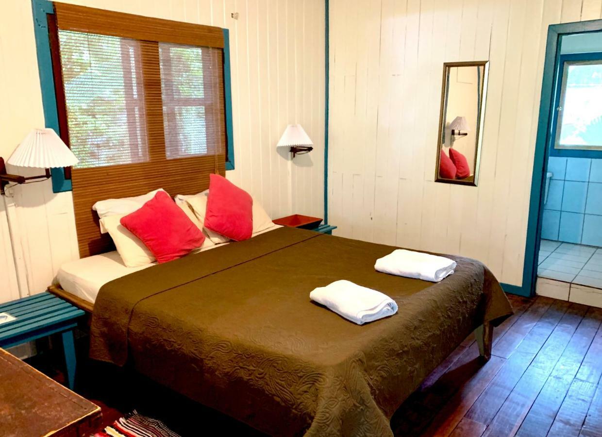 Lapalapa Beachfront Hotel Puerto Viejo de Talamanca Dış mekan fotoğraf