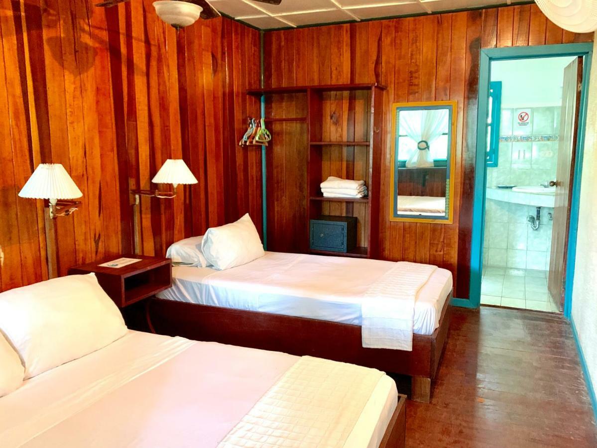 Lapalapa Beachfront Hotel Puerto Viejo de Talamanca Dış mekan fotoğraf