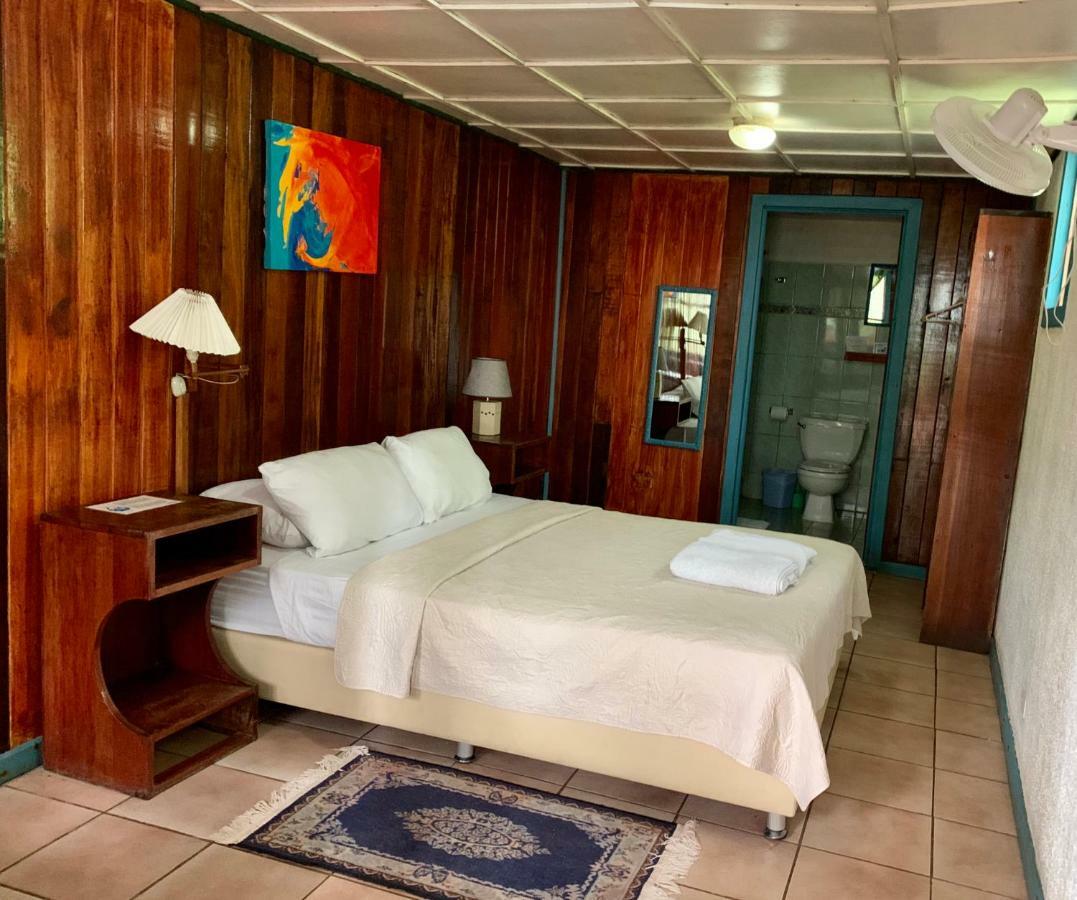 Lapalapa Beachfront Hotel Puerto Viejo de Talamanca Dış mekan fotoğraf